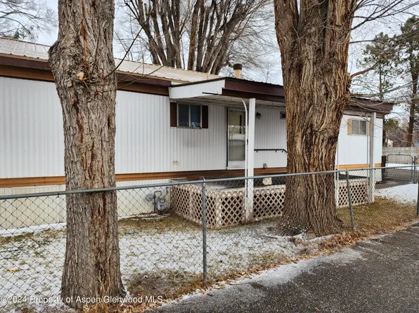 320 N 7th St, Silt, CO 81652