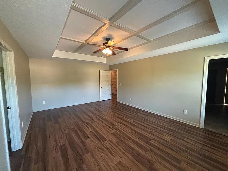 323 Owens Rd — Photo 12