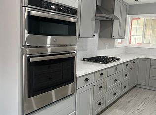 808 Colton Dr, Salinas, CA 93907