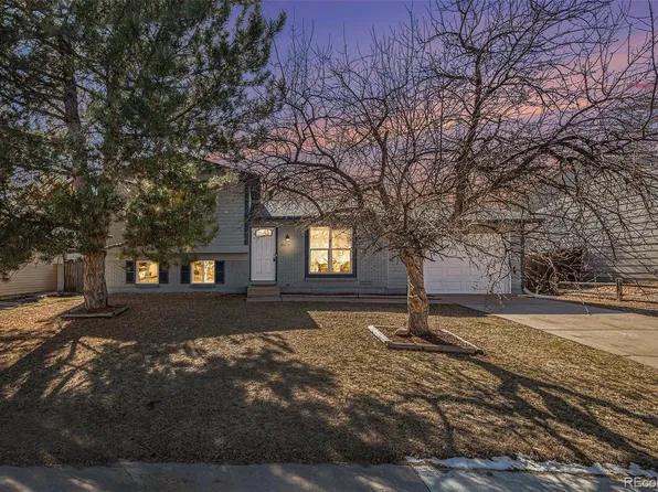 19074 E Kansas Drive, Aurora, CO 80017