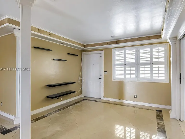 850 E Commercial Blvd #220C — Photo 2