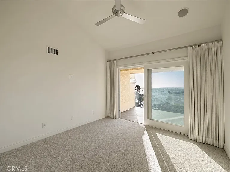 315 Carnation Ave — Photo 16