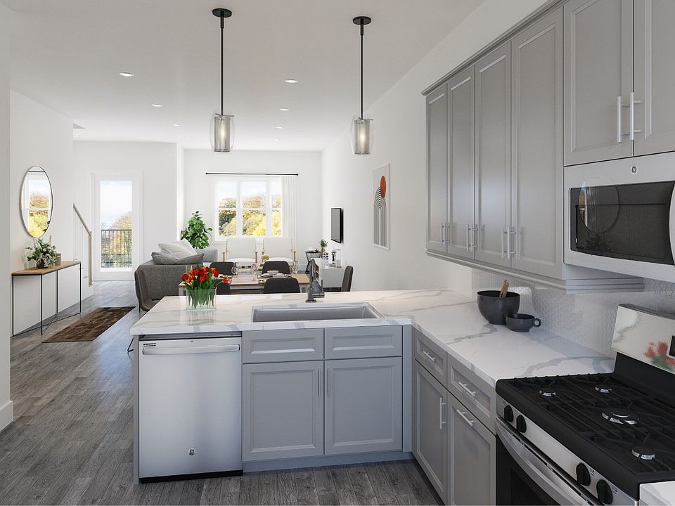 1st image of 512 Proximity Cir