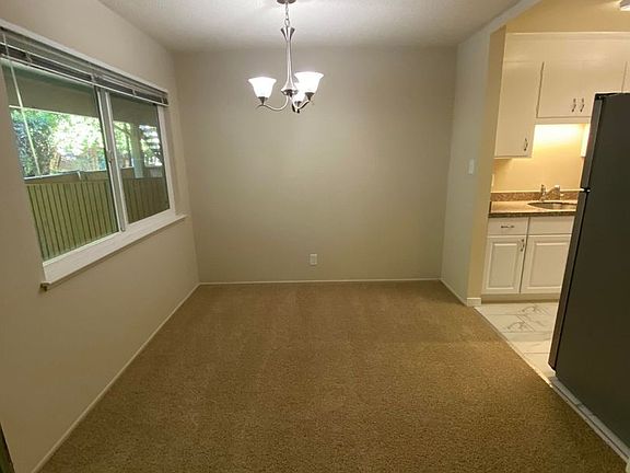 3rd image of 1440 Hudson St APT 5