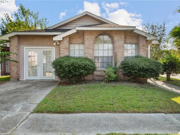 1944 W Homestead Dr, New Orleans, LA 70114