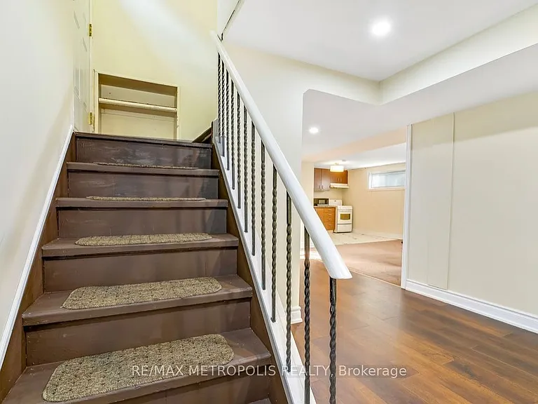 103 Packard Blvd #BASEMENT — Photo 4
