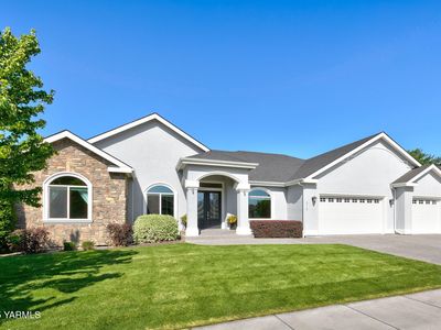 2112 S 76th Ave, Yakima, WA, 98903