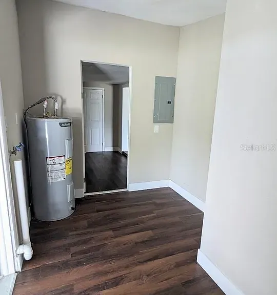 2507 Coral Way — Photo 7