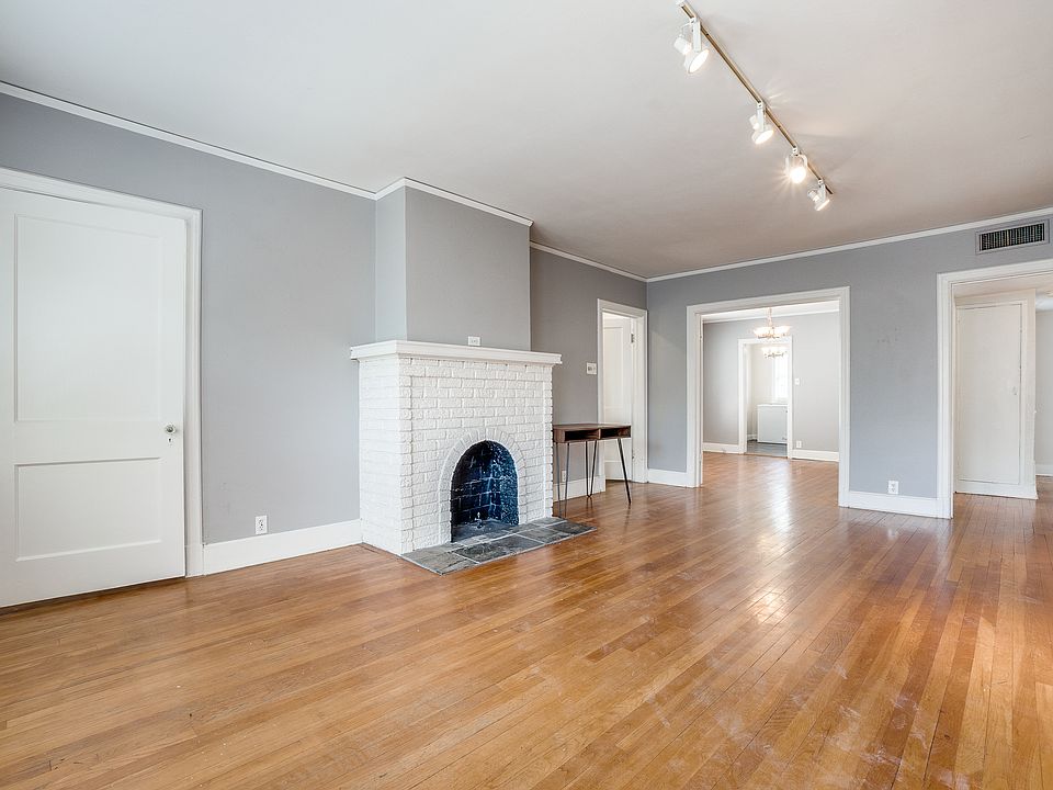 Living Room with Fireplace