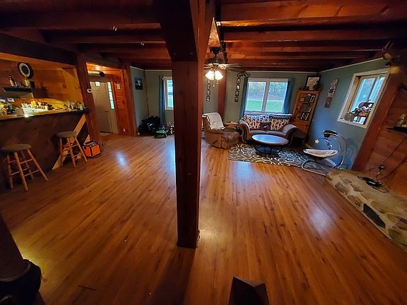 3rd image of 2059 Jersey St