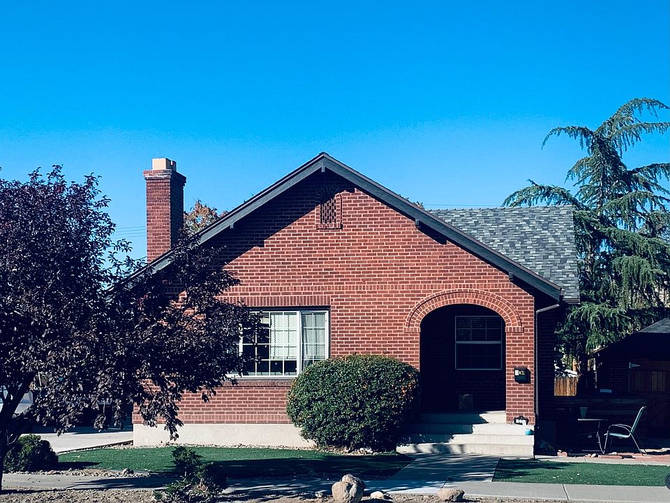 Charming immaculate Duplex in Midtown