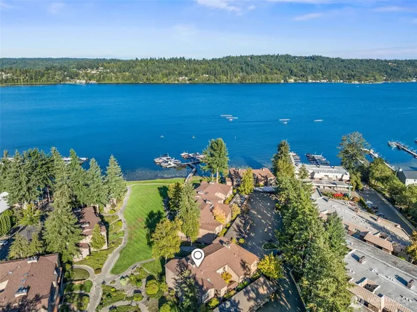 17442 NE 40th Place #D3, Redmond, WA 98052