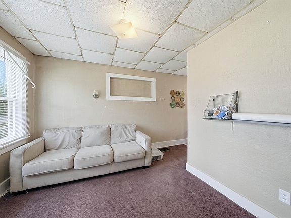 5th image of 3423 S Anthony Blvd