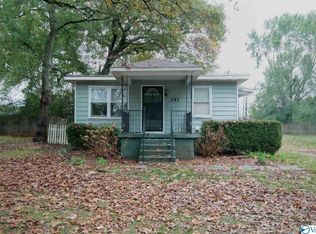 242 Steakley Rd, New Market, AL 35761