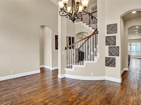 5th image of 3401 Cedar Ln