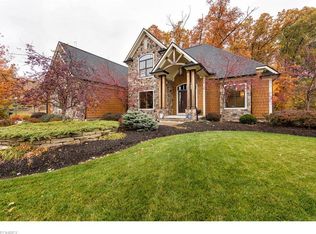 4884 Nobles Pond Dr NW, Canton, OH 44718