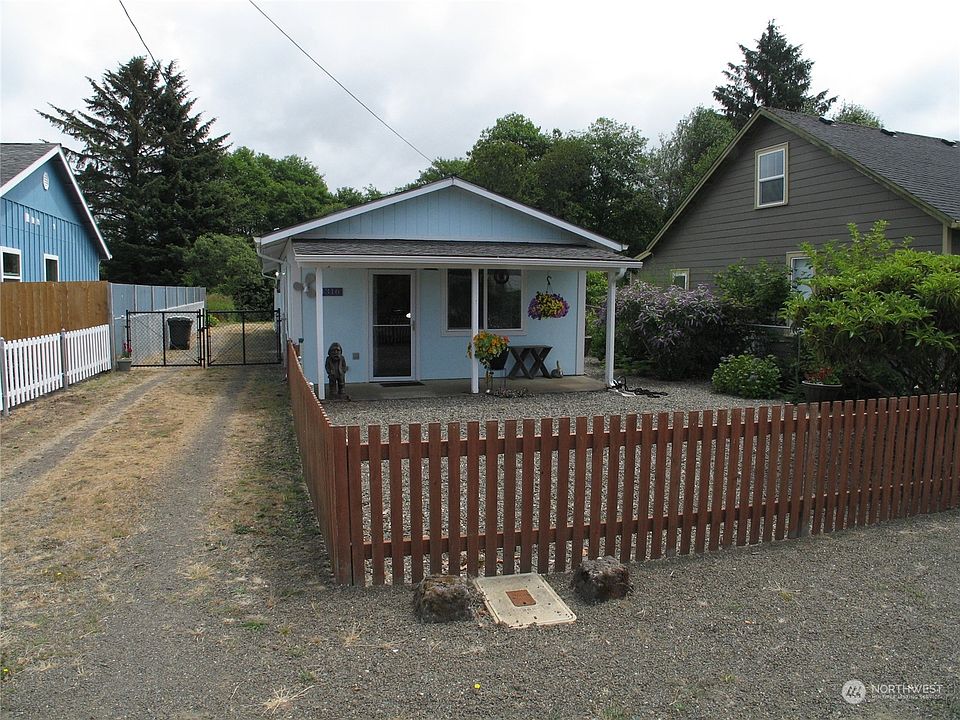 1st image of 4316 N Place