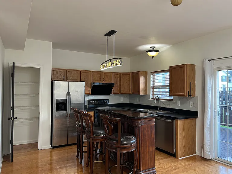 18 Alexis Dr — Photo 9