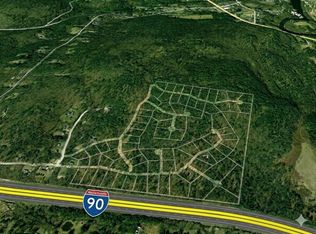 0 Address Withheld, Russell, MA 01071