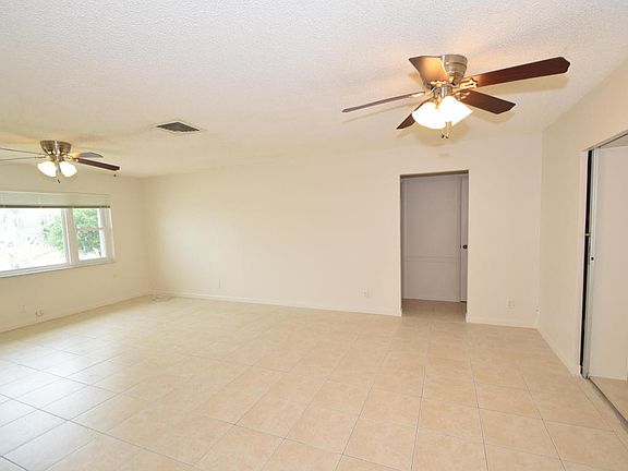 5th image of 2388 SW 11th Ave