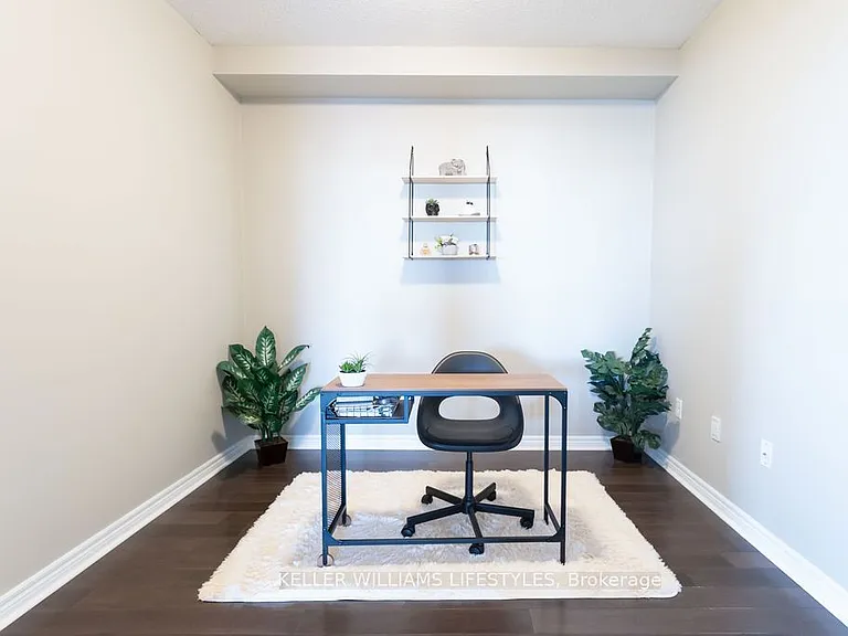 330 Ridout St N #804 — Photo 13