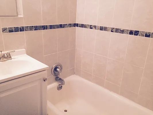 Rented by RV Realty | media 18