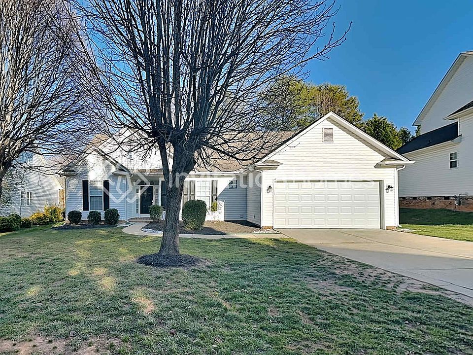 1st image of 14643 Eastgrove Dr