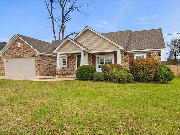 2nd image of 11981 Lower Hull Rd