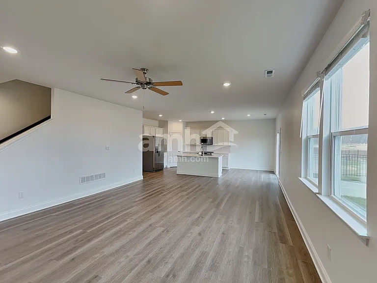 9034 Henley Ave — Photo 4