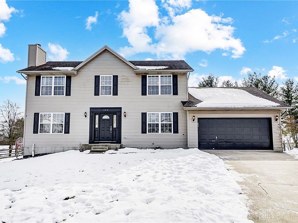 1st image of 185 Westbourne Ct