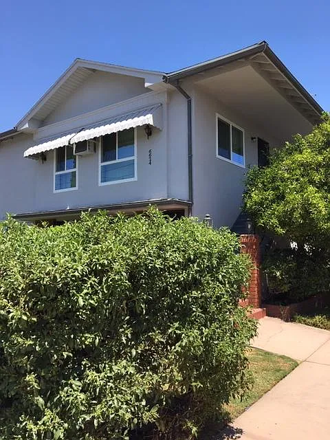 6624 Woodman Ave — Photo 1