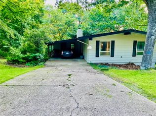 7 Finger Dr, Bella Vista, AR 72715