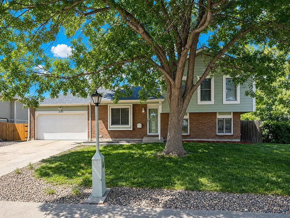 2133 Daley Dr