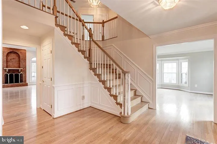 14213 Floral Park Dr — Photo 7