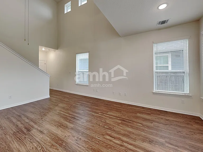 360 Aspen Waters — Photo 8