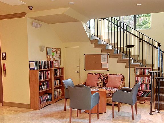 3rd image of 400 Uno Lago Dr APT 102