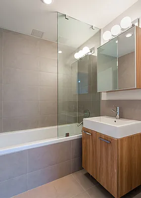 Rented by NY Casa Group | media 21