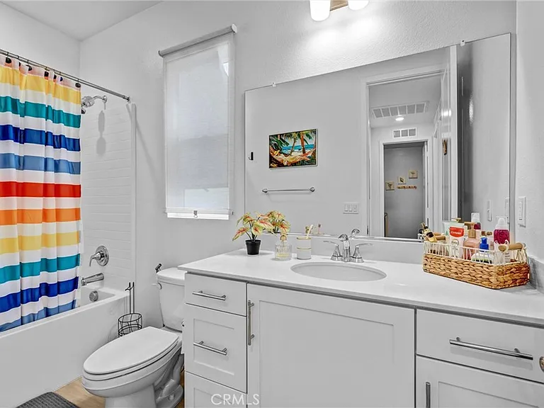 27676 Symphony Pl — Photo 23