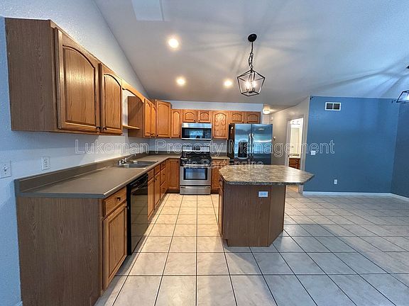 2nd image of 415 S Kendall Ave #413