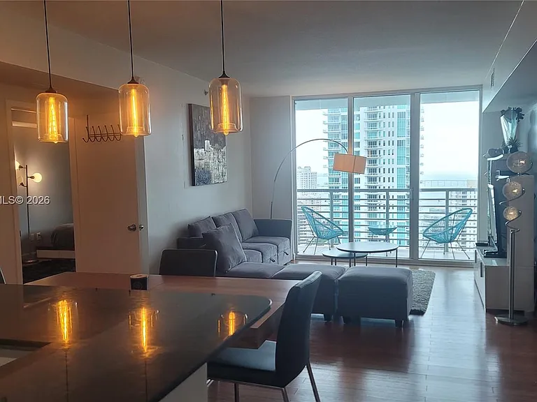 325 S Biscayne Blvd #3321 — Photo 9