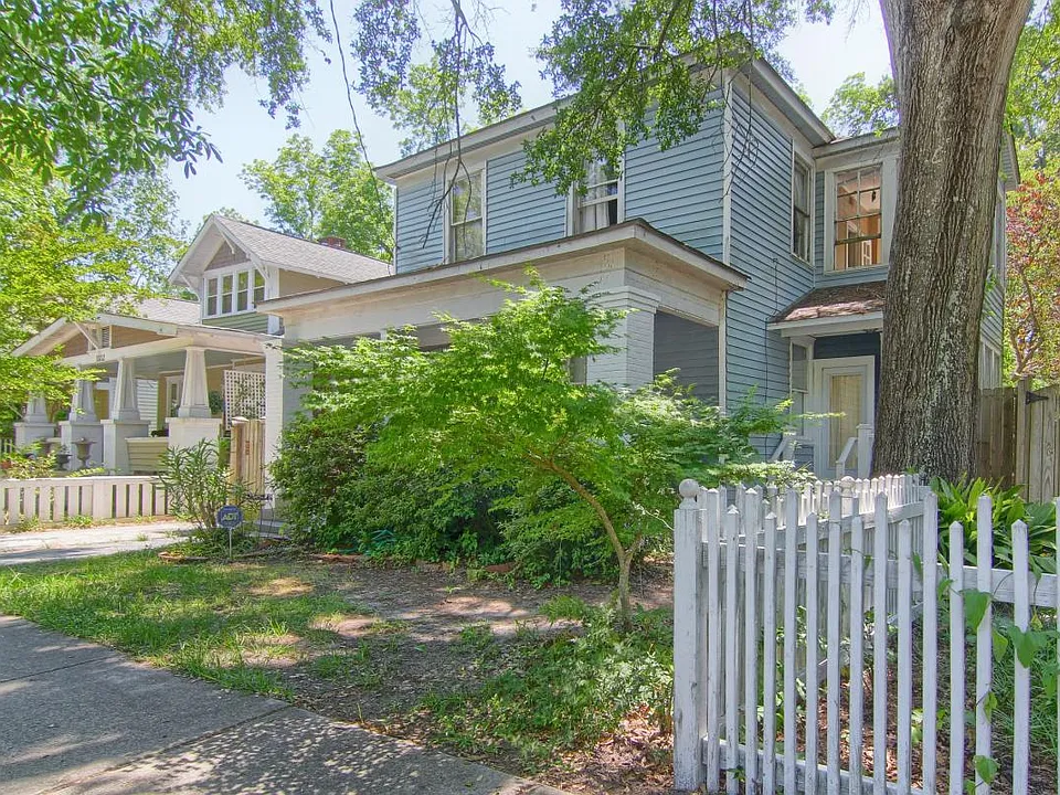 Abbreviated American Foursquare Circa 1900s