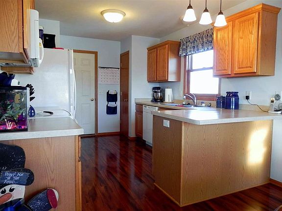 4th image of 2429 Partridge Ln