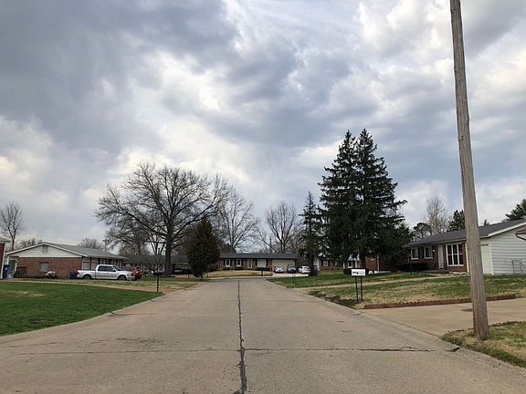 4th image of 10410 Tanner Dr