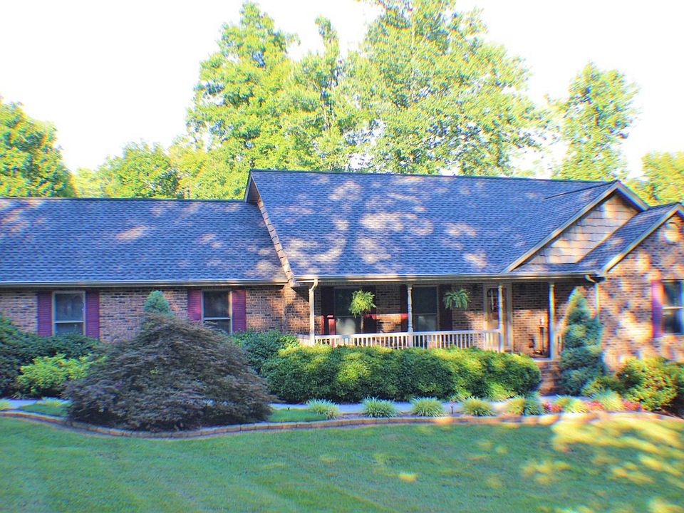 1st image of 1018 Lyonsdale Dr