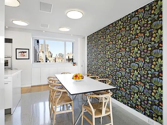 Sold by Sotheby's International Realty | media 6