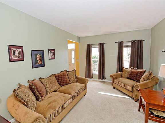 5th image of 6 Heritage Ct