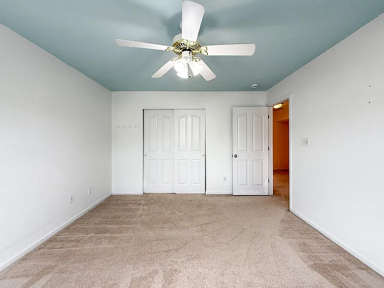 1836 Kensal Green Dr — Photo 24