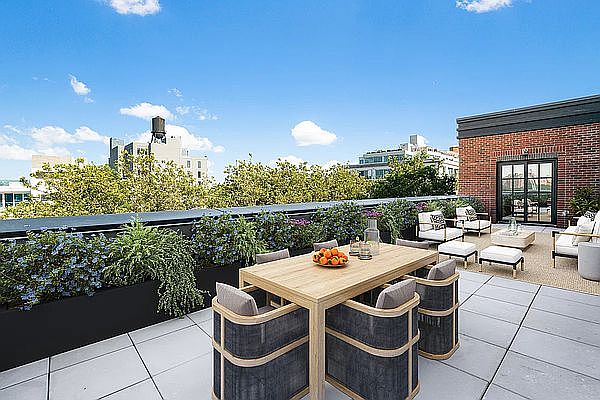 1st image of 68 Gold St Penthouse 5
