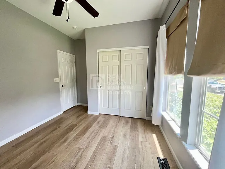 1316 S Duquesne Cir — Photo 9