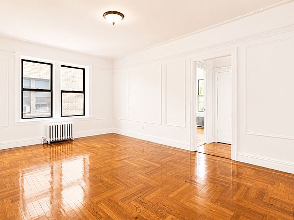 3rd image of 295 Convent Ave APT 23